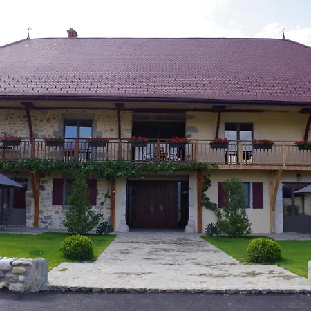 Le Paon Bleu Annecy Bed and breakfast *