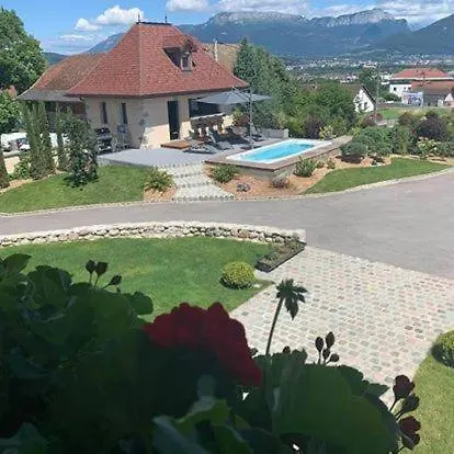 Le Paon Bleu Annecy Poisy
